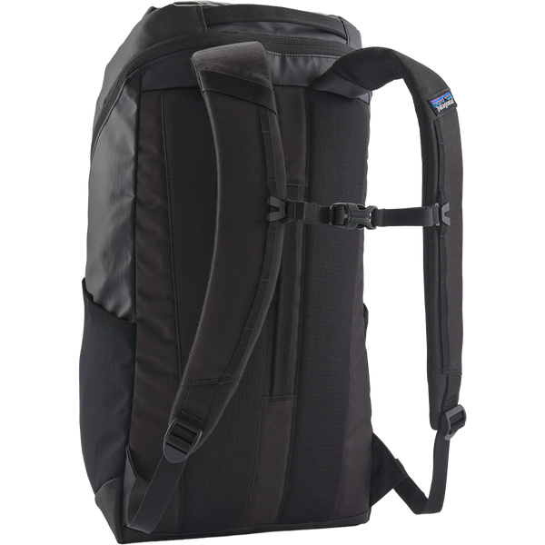 Black Hole Pack 25L – Sports Basement