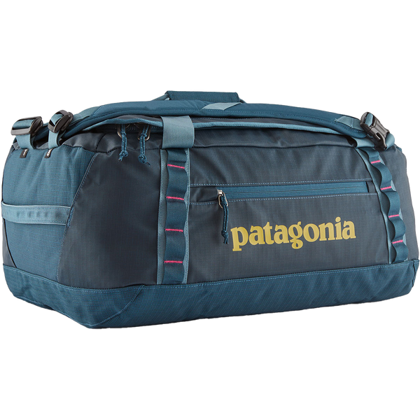 Black Hole Duffel 40L – Sports Basement