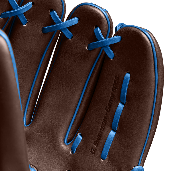 A2000 1787 DS7 Dansby Swanson Game Model Infield - 11.75