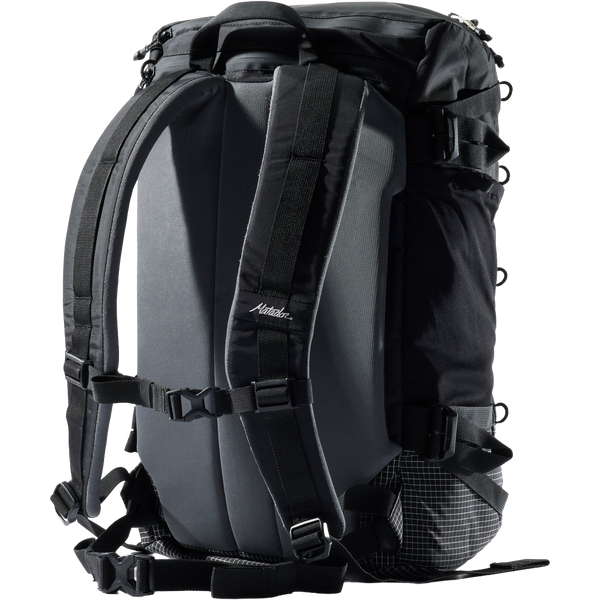 SEG28 Travel Pack – Sports Basement