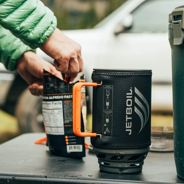 Flash 1.8L – Sports Basement