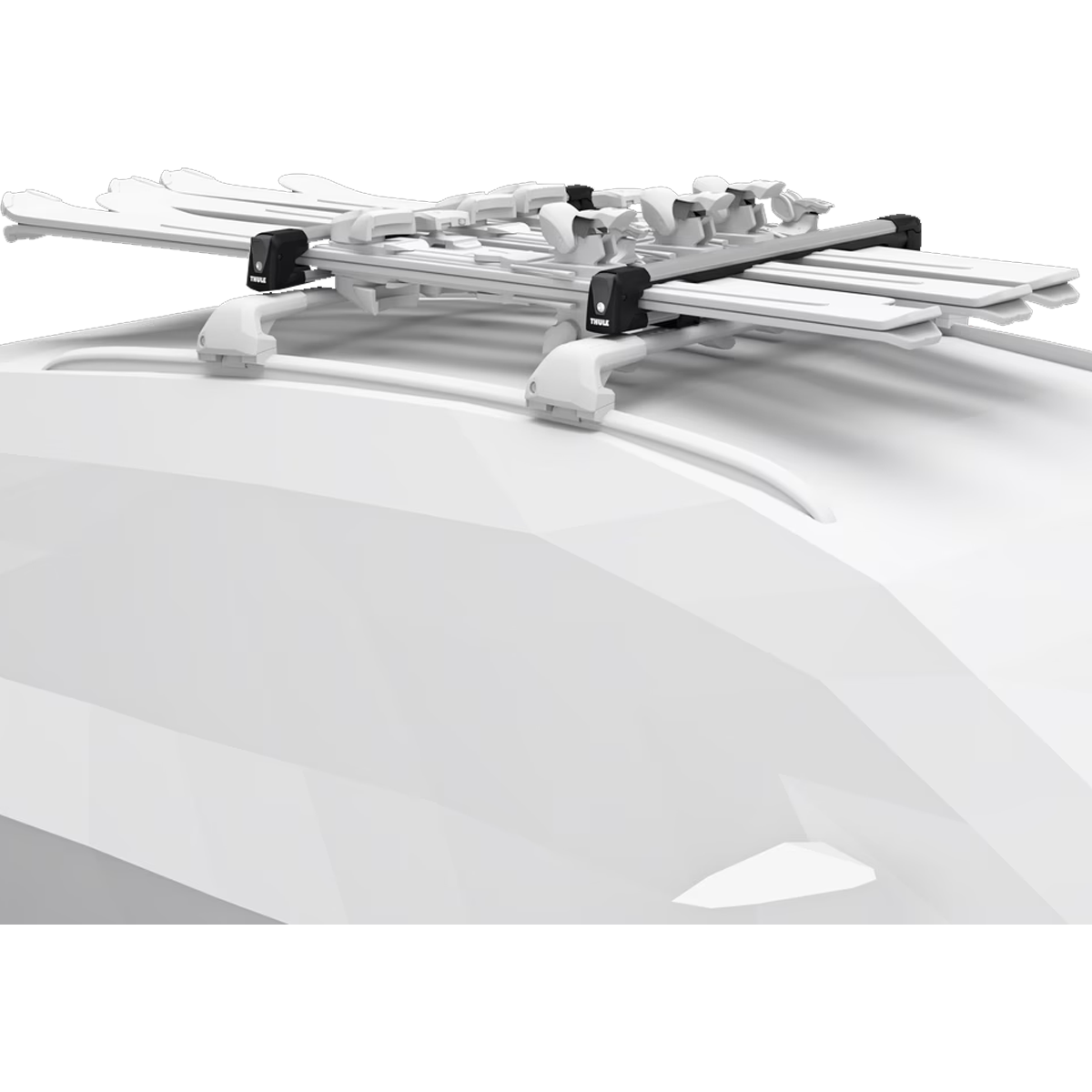Thule SnowPack 7326 L on car with skis