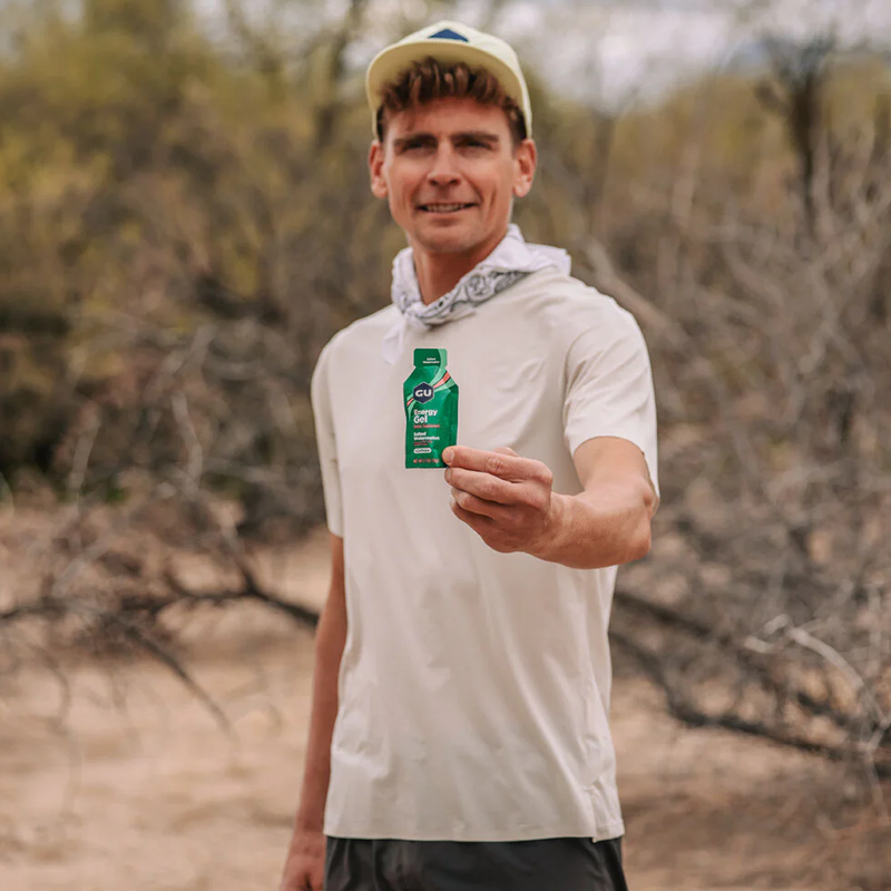 Original Energy Gel, GU Original Energy Gel in hand