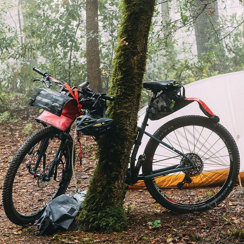 Outpost Handlebar Roll Camo, Blackburn Outpost Handlebar Roll Camo on bike unloaded
