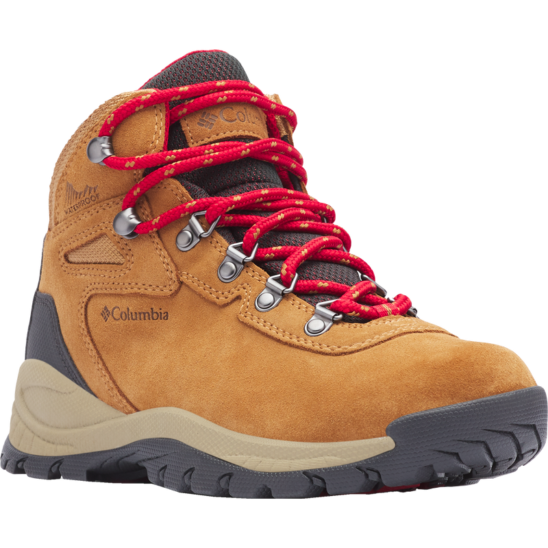 Women's Newton Ridge Plus Waterproof Amped - Wide, Columbia Women's Newton Ridge Plus Waterproof Amped - Wide 3/4 view