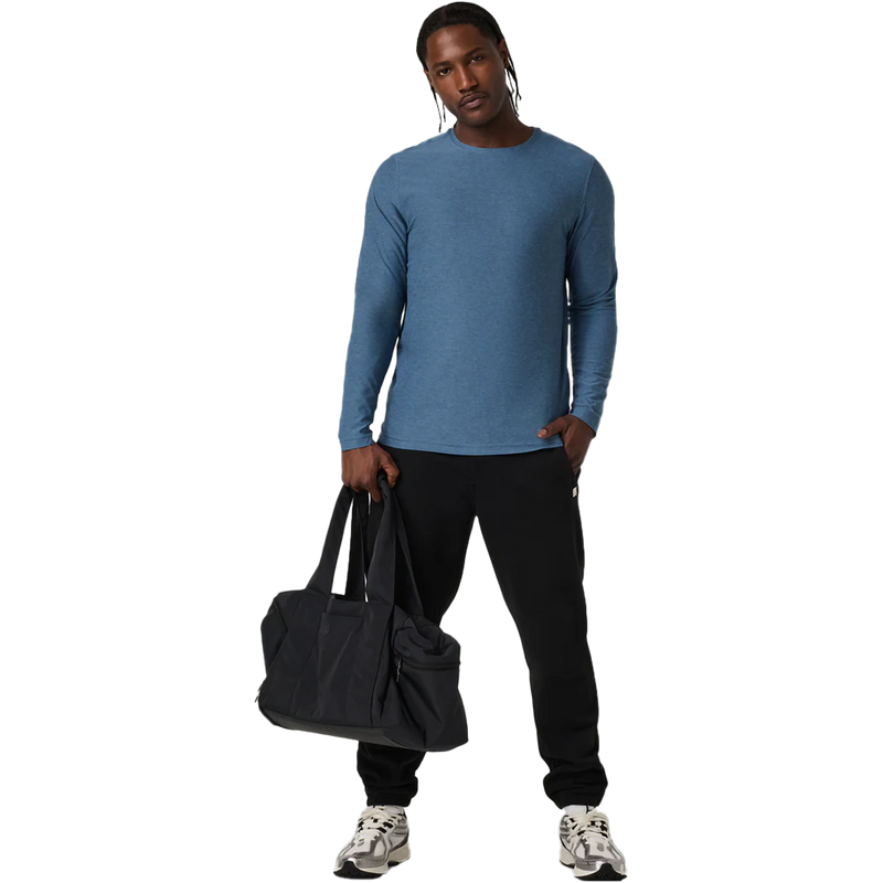 Men's Long-Sleeve Strato Tech Tee, Vuori Men's Long-Sleeve Strato Tech Tee in HPB-Pool Blue Heahter front