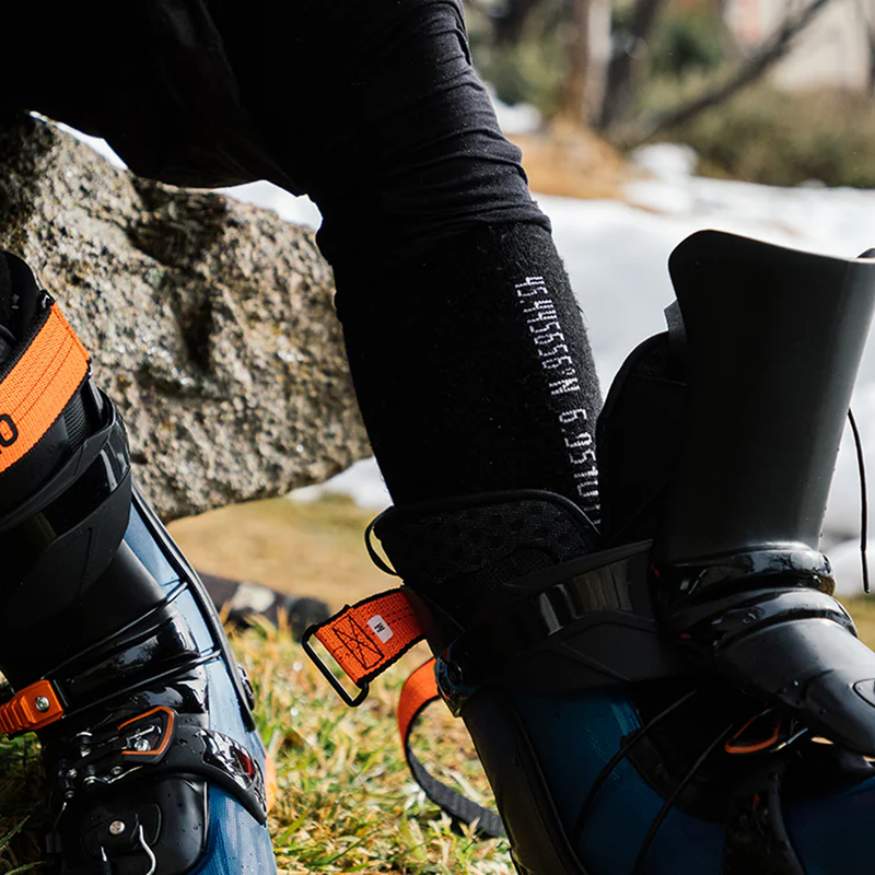 Core Ultra Light Snow Sock, Le Bent Core Ultra Light Snow Sock on skier