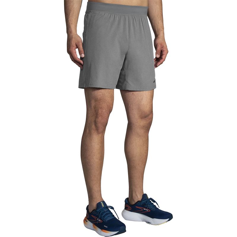 Men's Sherpa 7" Short, Brooks Brooks Men's Sherpa 7" Short in Heather Charcoal front