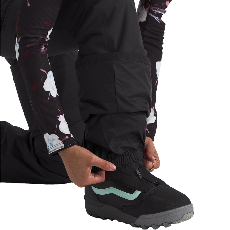 Women's Freedom Insulated Pant - Short, The North Face Women’s Freedom Insulated Pants leg gaiter