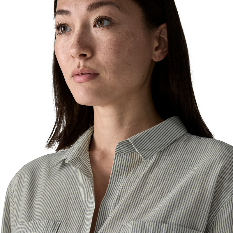 Women's Lightweight A/C Buttondown, Patagonia Women's Lightweight A/C Buttondown Collar