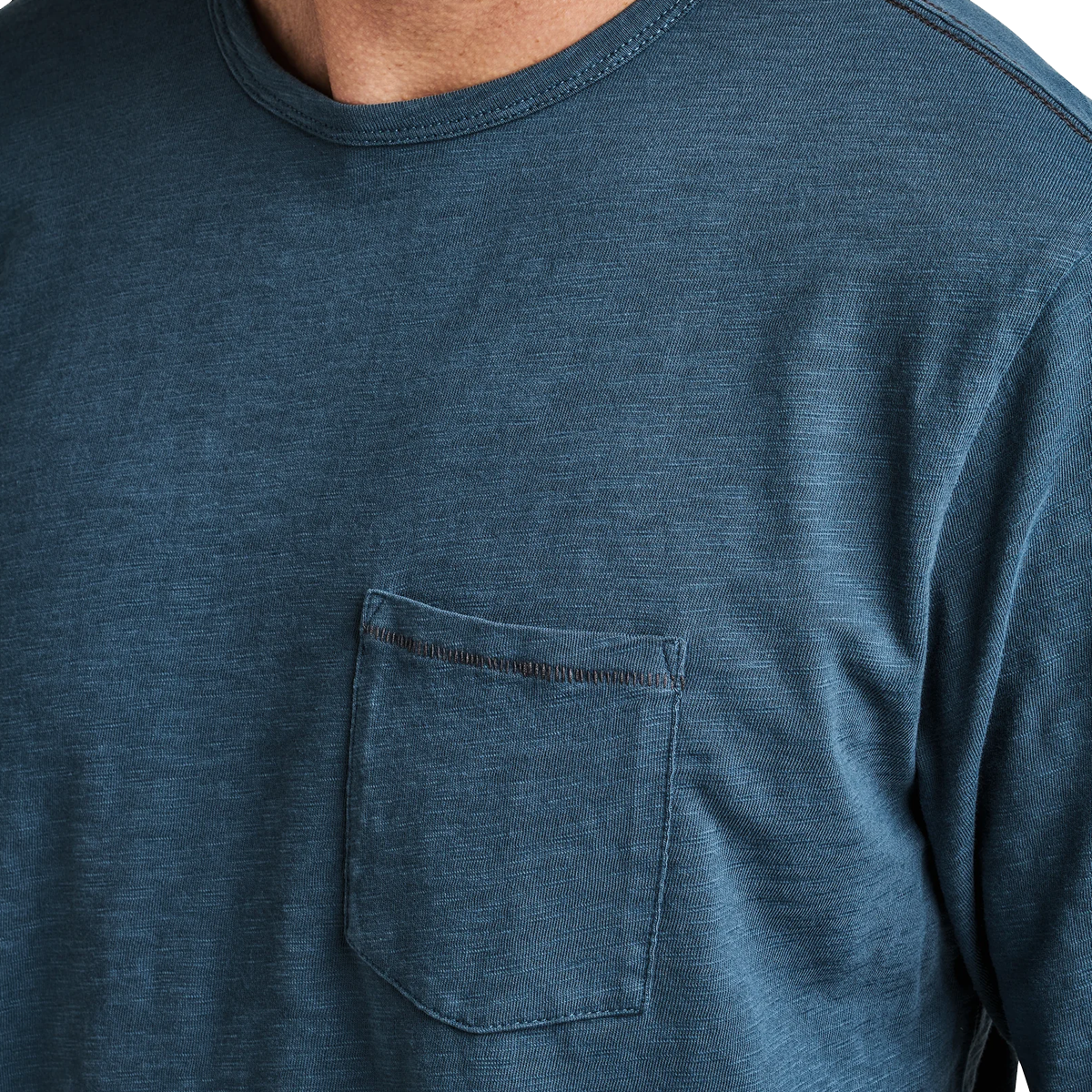Men's Well Worn Midweight Organic Long Sleeve Tee alternate view