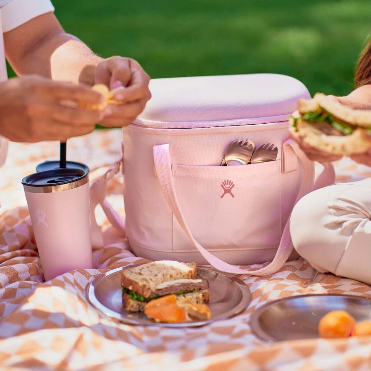 20 L Carry Out Soft Cooler alternate view