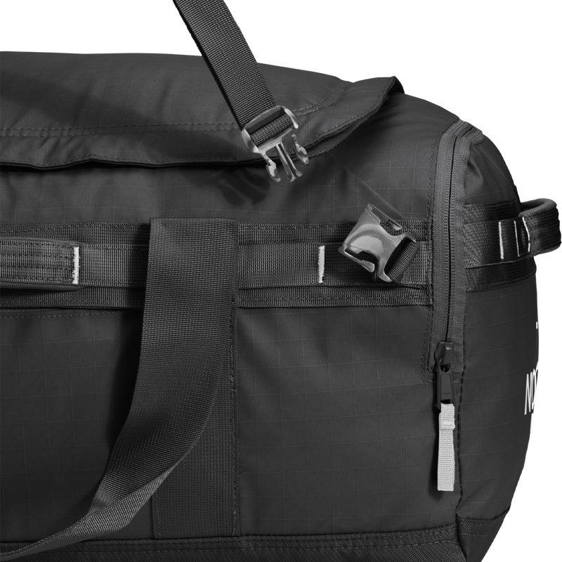 Base Camp Voyager Duffel 62L, The North Face Base Camp Voyager Duffel 62L buckle