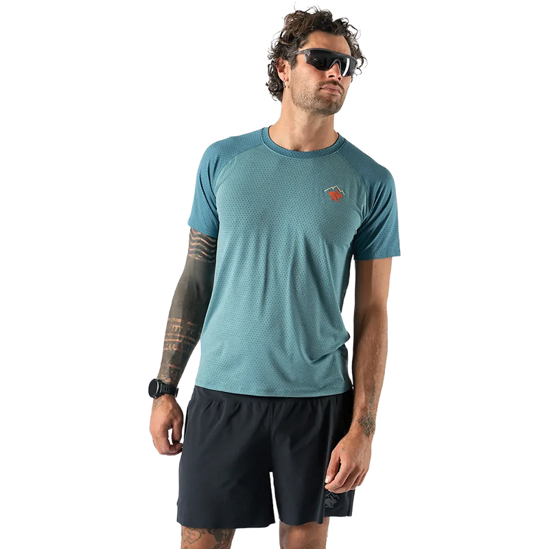 Men's EZ Tee Perf Short Sleeve Trail, Featured Image