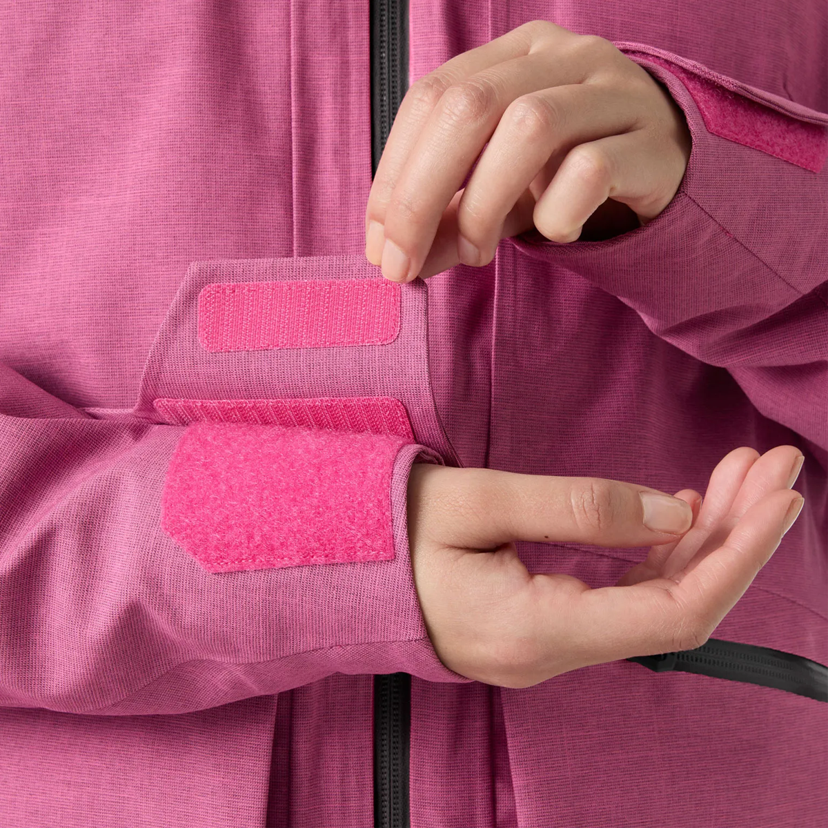 Helly Hansen Women's Powderqueen 3.0 Jacket in Hot Pink sleeve wrist velcro detail