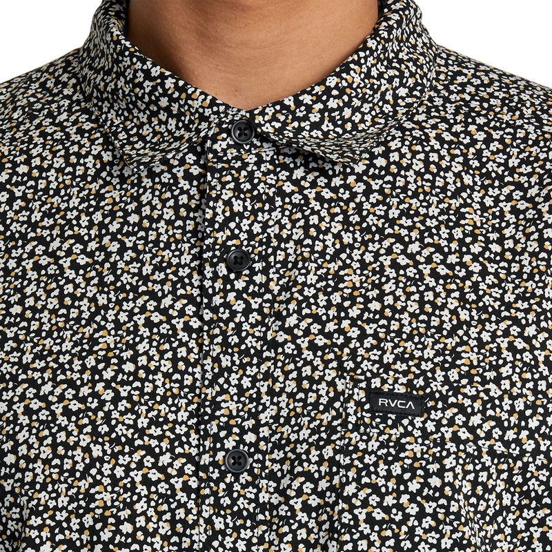 Men's Micro Garden Short Sleeve Shirt, RVCA Men's Micro Garden Short Sleeve Shirt button up detail