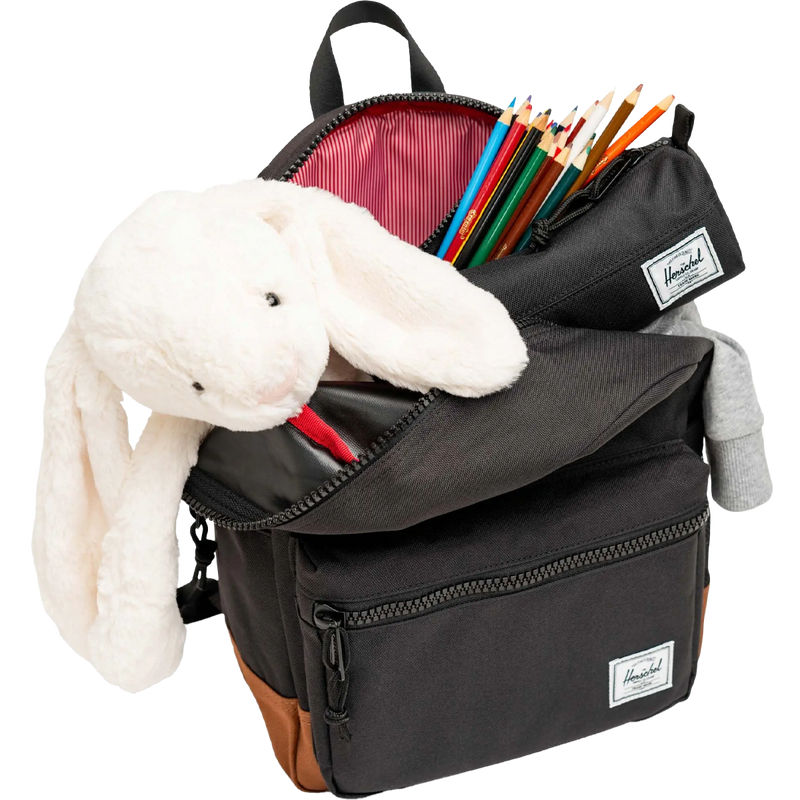 Youth Heritage Kids 15 L, Herschel Youth Heritage Kids 15 L open with gear