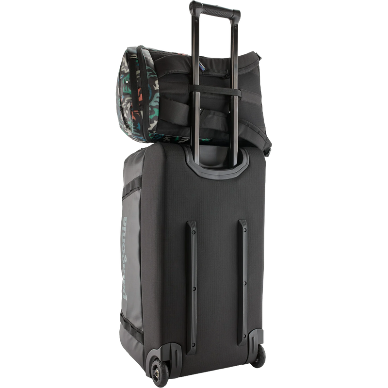 Black Hole Pack 25L, Patagonia Black Hole Pack 25L on luggage