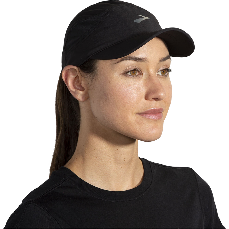 Chaser Hat, Brooks Chaser Hat in Black