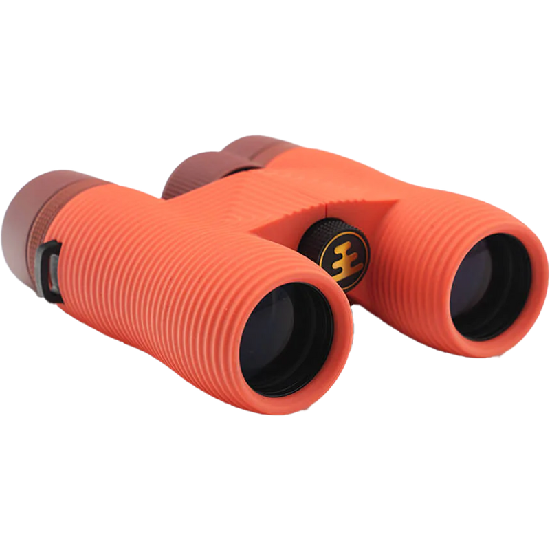 Field Issue 8x32 Binoculars, Featured Image