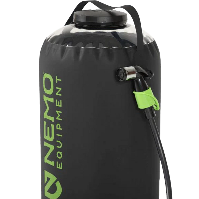 Helio LX Pressure Shower, Nemo Helio LX Pressure Shower nozzle in hook