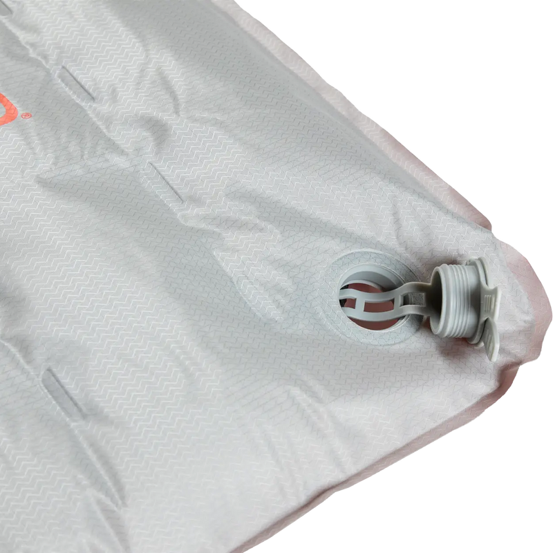 Tensor All-Season Regular Wide, Nemo Tensor All-Season Regular Wide valve deflated