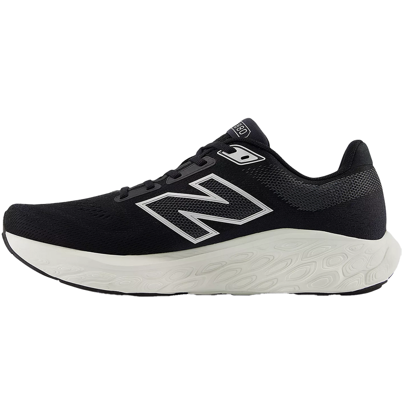 Men's Fresh Foam 880 v14 - 4E Extra Wide, New Balance Men's Fresh Foam 880 v14 - 4E Extra Wide in Black / Sea Salt inside profile right shoe