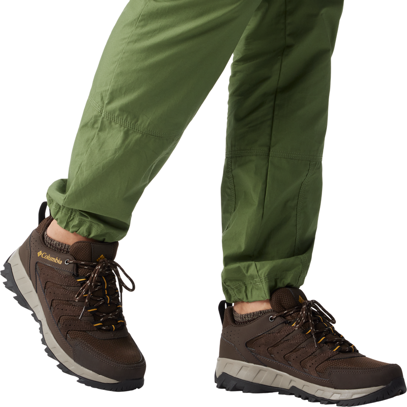 Men's Strata Trail Low WP Wide, Columbia Men's Strata Trail Low WP Wide on model