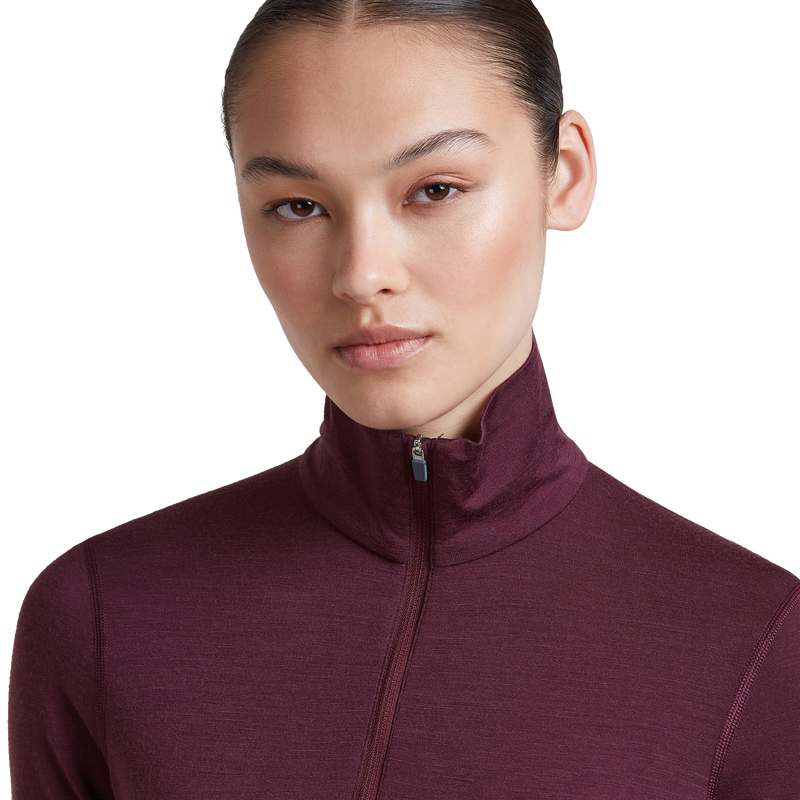 Icebreaker Women's 200 Oasis Long Sleeve 1/2 Zip collar zipped