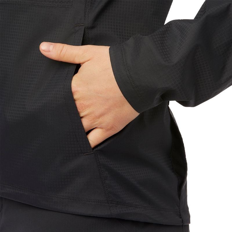 Women's Stow Jacket, Giro Women's Stow Jacket hand pocket
