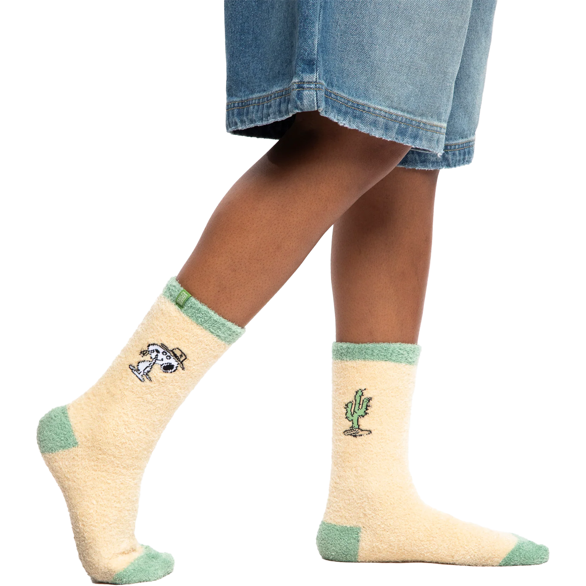 Peanuts X Parks Project Cozy 2-Pack Socks alternate view