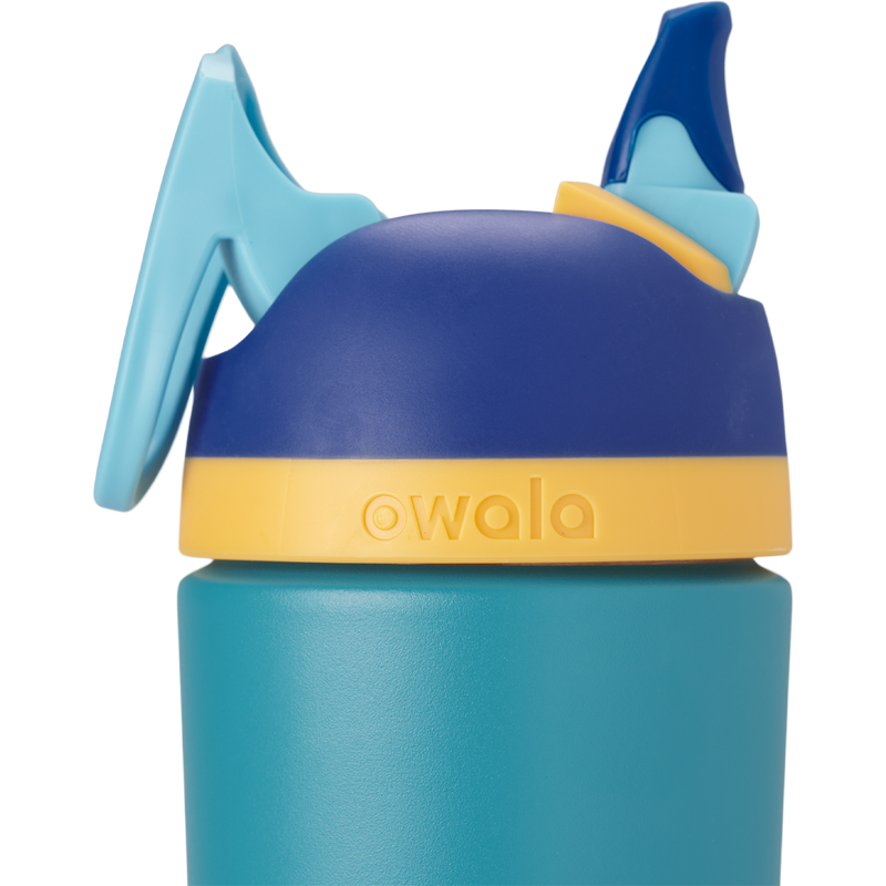 Youth Flip 14 oz Stainless Steel, Owala Youth Flip 14 oz Stainless Steel side spout