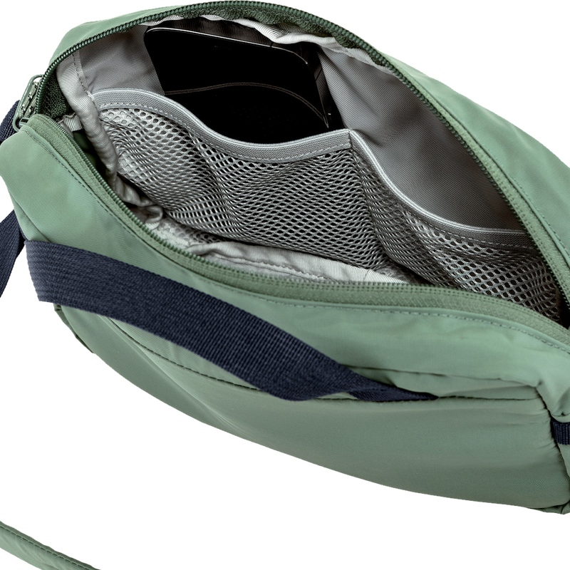 High Coast Crossbody, Fjallraven High Coast Crossbody mesh pockets
