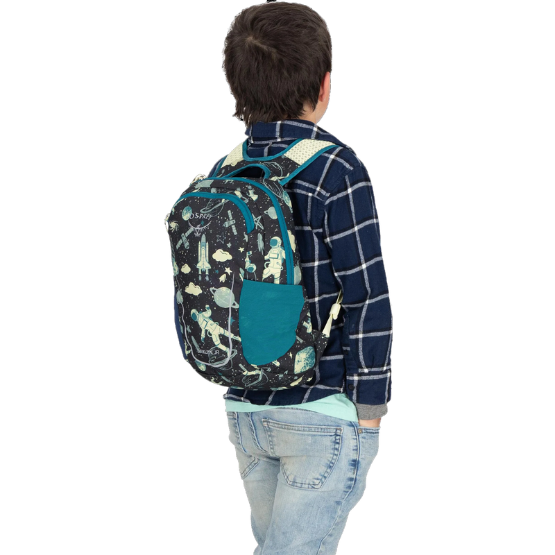 Youth Daylite Jr, Osprey Youth Daylite Jr on kiddo