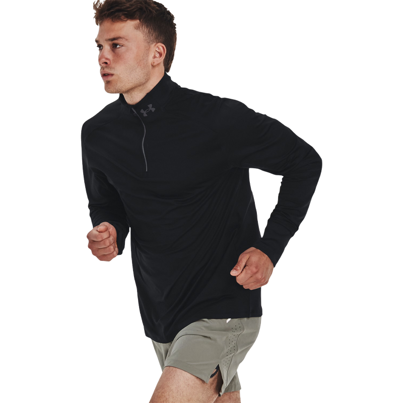 Men's Qualifier Run 1/2 Zip, Under Armour Men's Qualifier Run 1/2 Zip in motion
