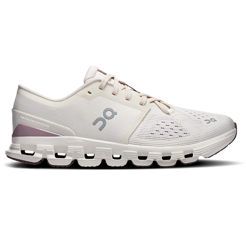Women's Cloud X 4, Featured Image