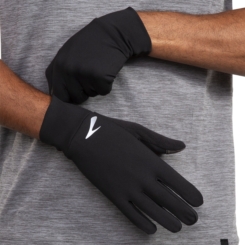 Fusion Midweight Glove 2.0, Brooks Fusion Midweight Glove 2.0 on Model