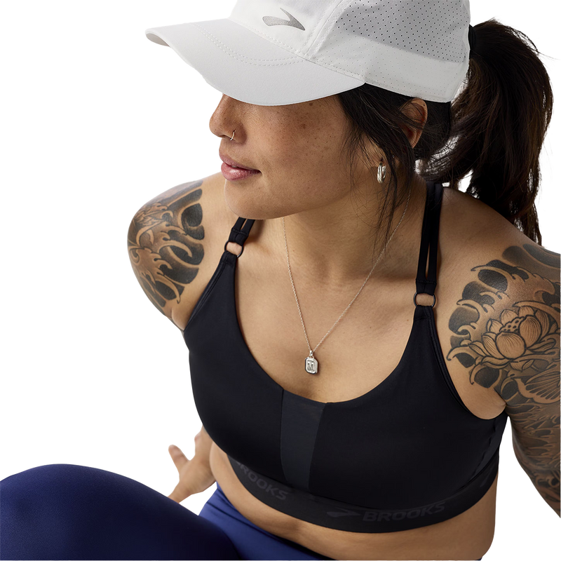 Women's Plunge 3.0 Sports Bra, Brooks Women's Plunge 3.0 Sports Bra in 001-Black on model front