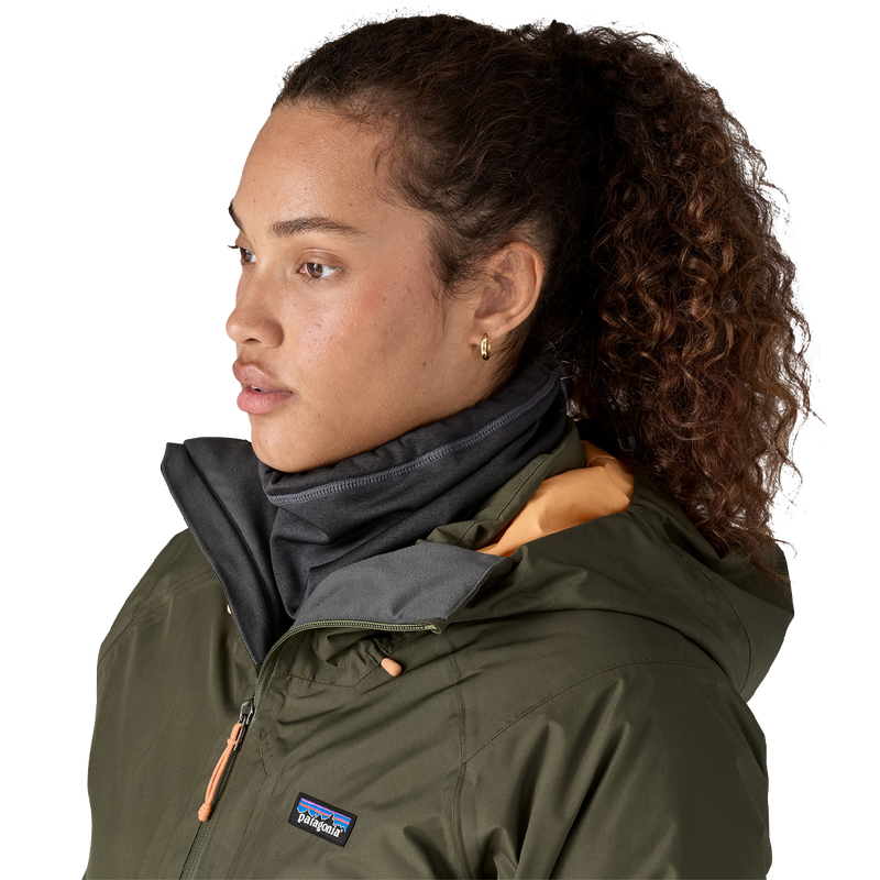 R1 Daily Neck Gaiter, Patagonia R1™ Daily Neck Gaiter on neck