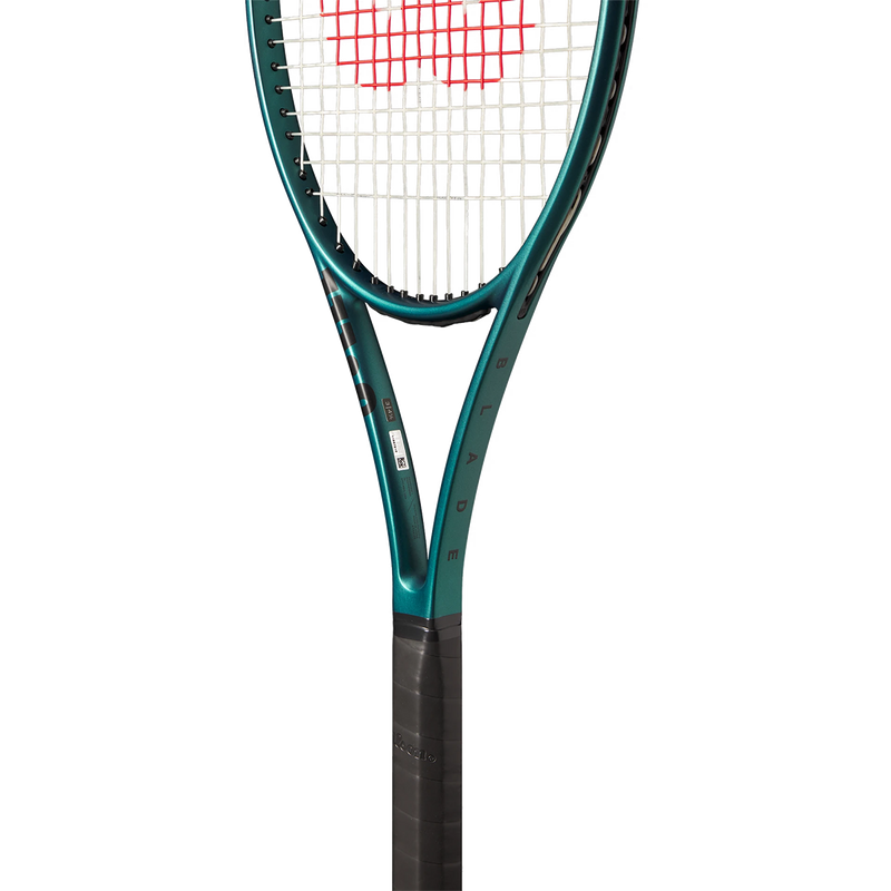 ブレード 98 16X19 V9.0 (BLADE 98 16X19 V9.0) Wilson Blade 98 (16x19) V9 | Fromuth Racquet Sports