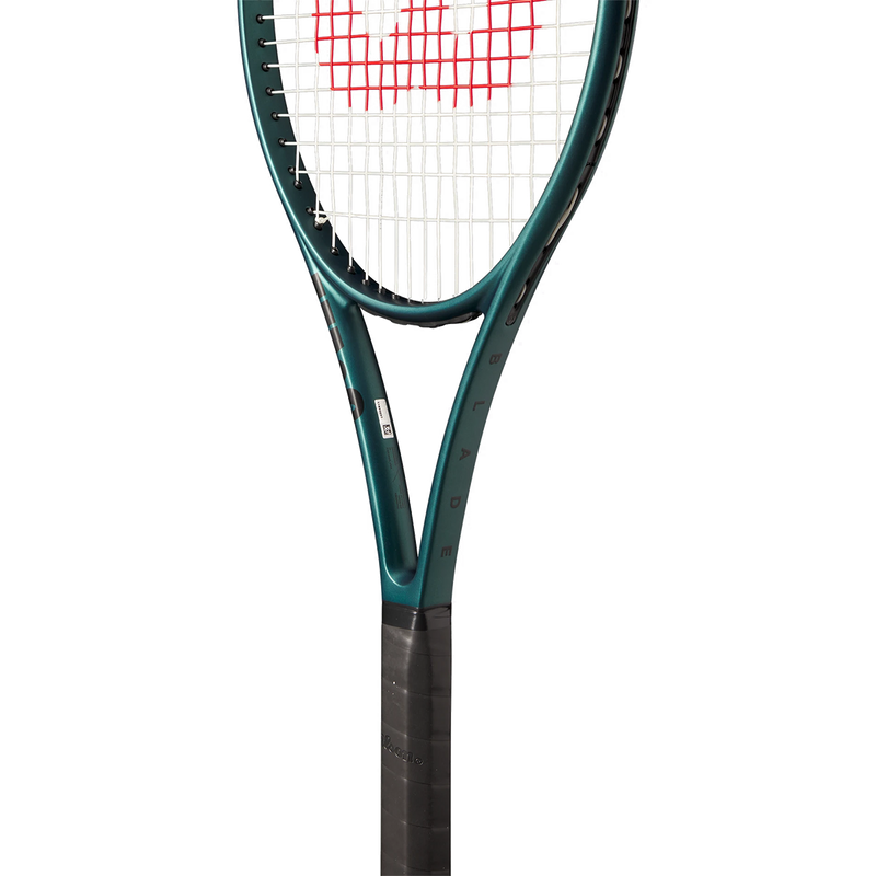 Wilson Blade 100L v9 Racket Demo, Wilson Blade 100L V9.0 close up
