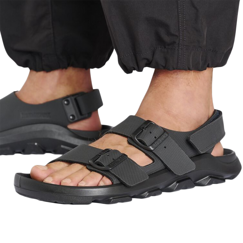 Women's Mogami Terra, Birkenstock Mogami Terra in Black on model