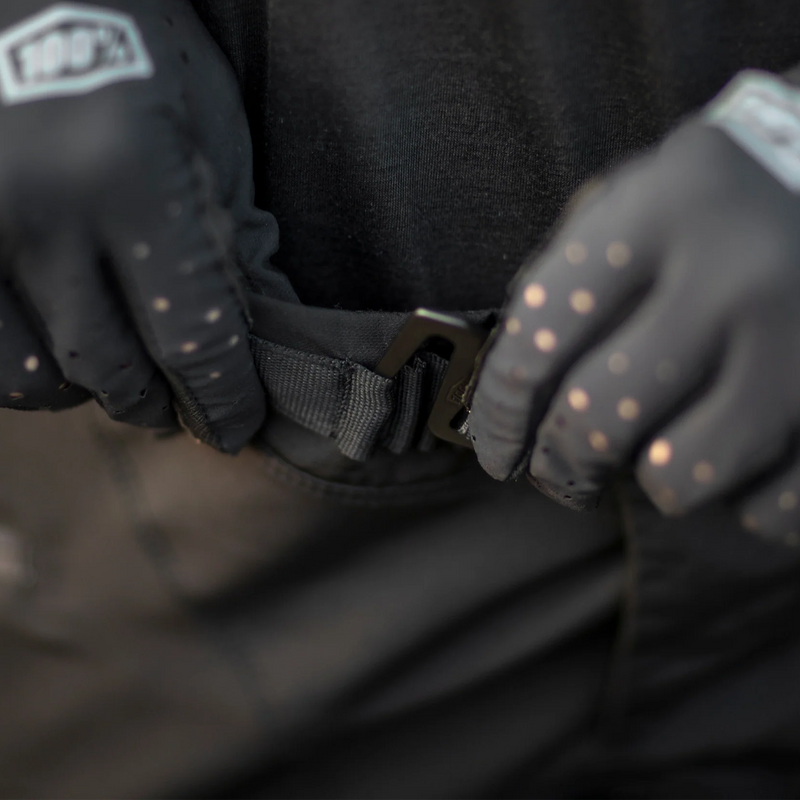 Airmatic Pants, 100 Percent Airmatic Pants closure