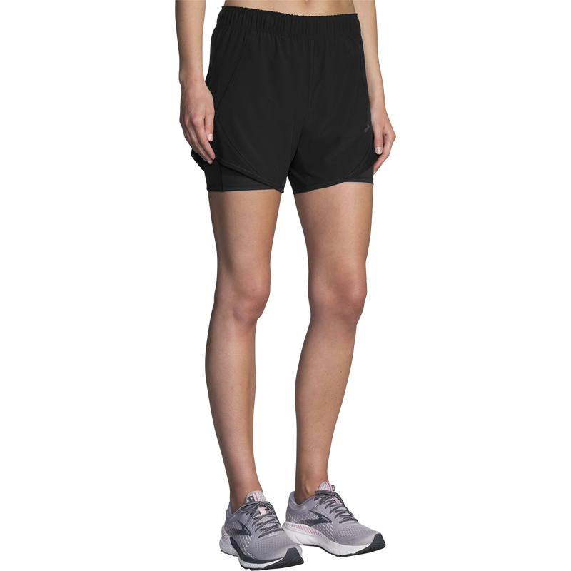 Women's Chaser 5" 2-in-1 Short, Brooks Women's Chaser 5" 2-in-1 Short in Black front