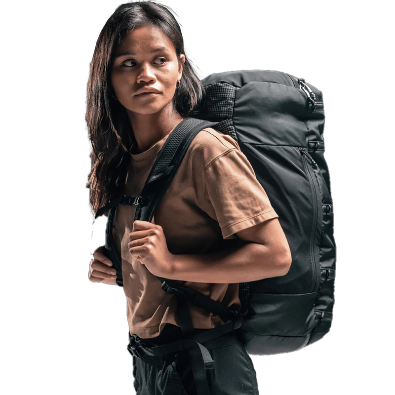 SEG45 Travel Pack, Matador SEG45 Travel Pack on back
