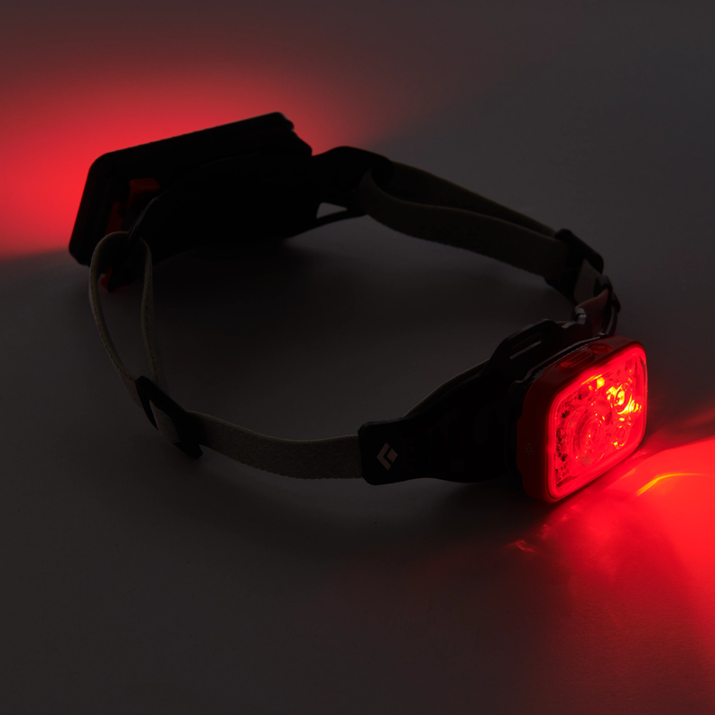 Distance 1500 Headlamp, Black Diamond Distance 1500 Headlamp in dark