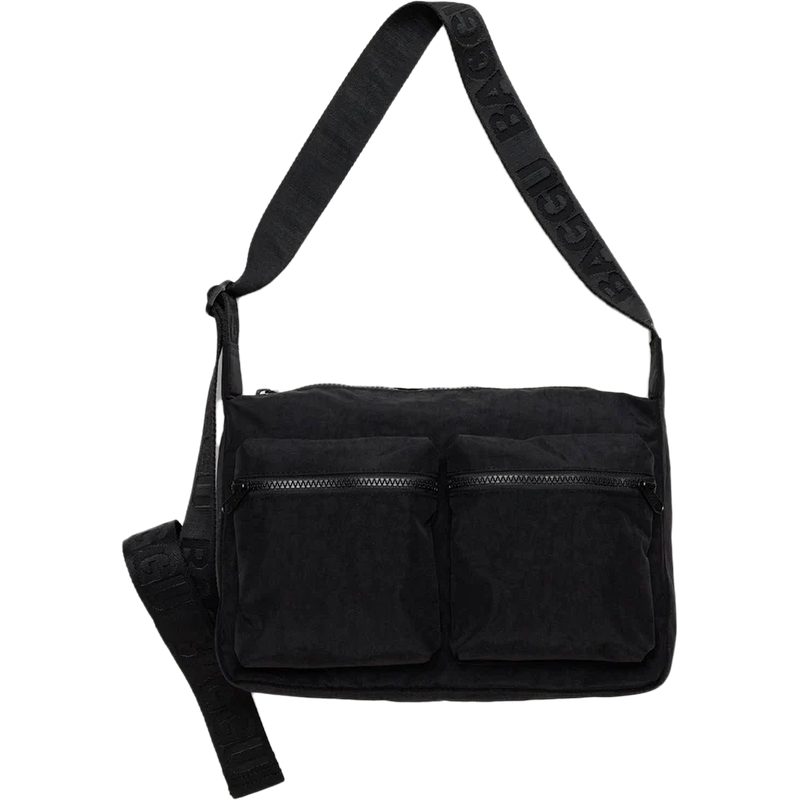 Medium Cargo Crossbody, Featured Image