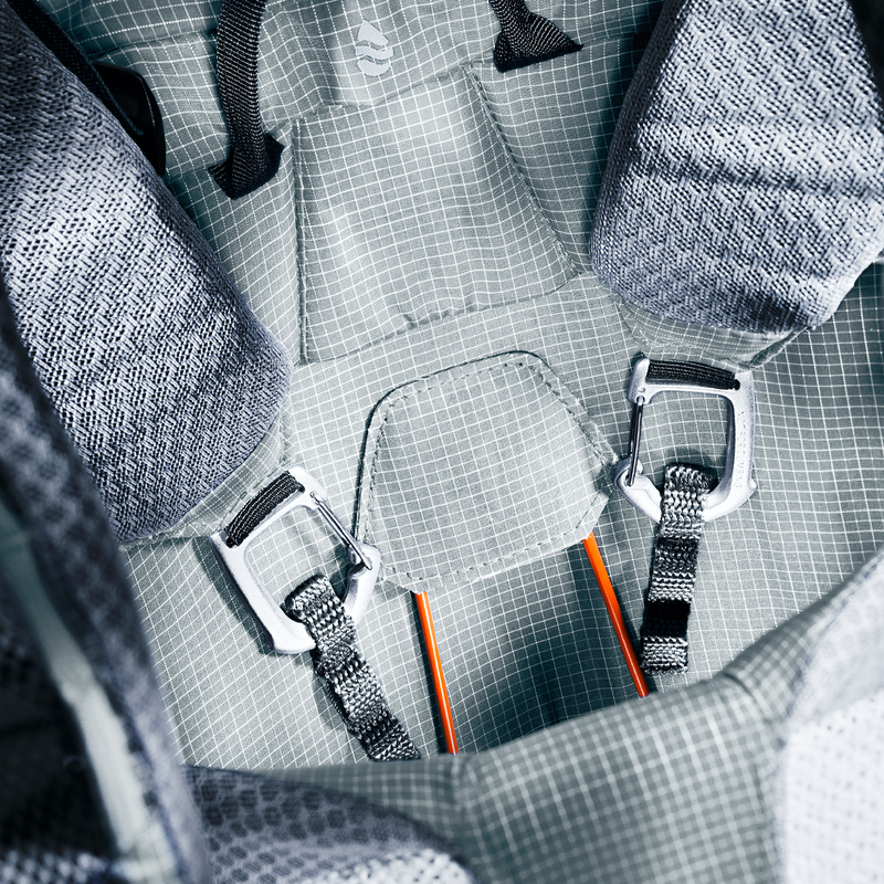 Aircontact Ultra 45+5 SL, Deuter Aircontact Ultra 45+5 SL strap connections