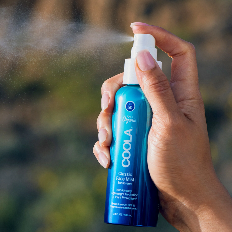 Classic Face Organic Sunscreen Mist SPF 50, COOLA Classic Face Organic Sunscreen Mist SPF 50 spraying