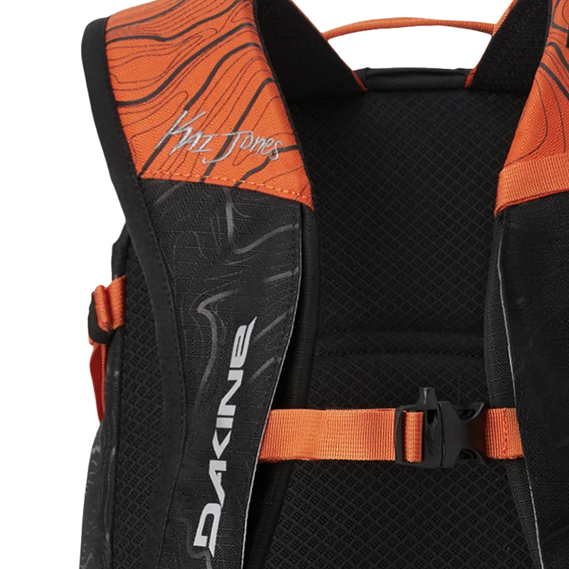 Team Heli Pro 20L Kai Jones, Dakine Team Heli Pro 20L Kai Jones logo